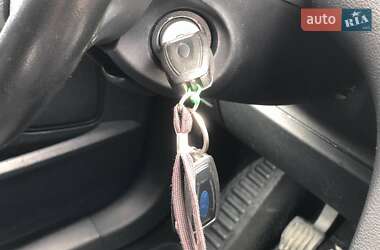 Минивэн Ford S-Max 2011 в 