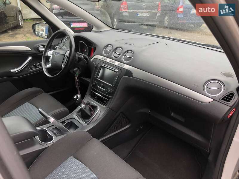 Минивэн Ford S-Max 2011 в Ковеле