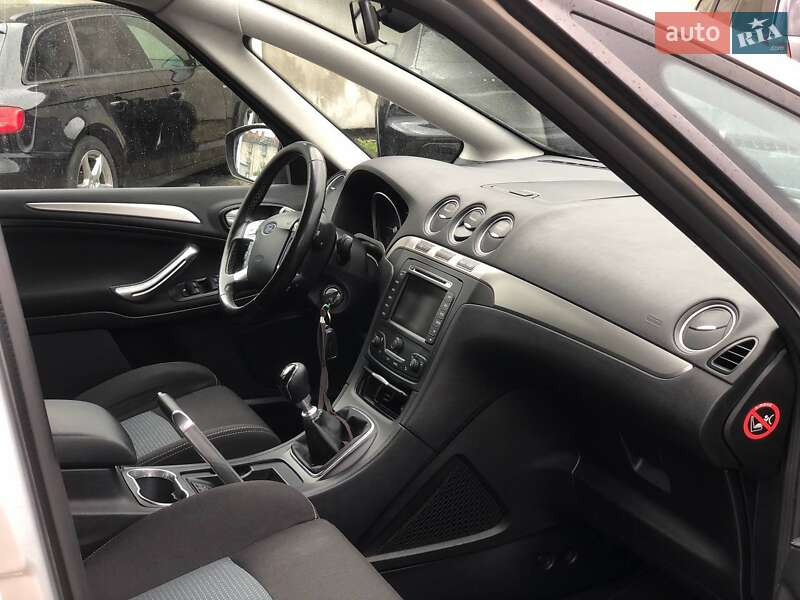 Минивэн Ford S-Max 2011 в Ковеле
