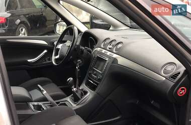 Минивэн Ford S-Max 2011 в 