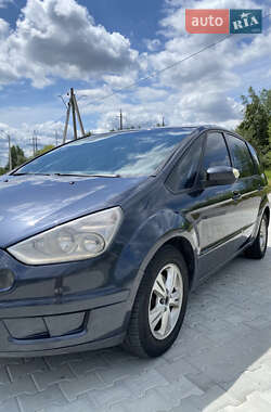 Минивэн Ford S-Max 2007 в 