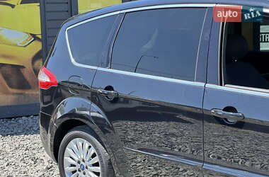 Минивэн Ford S-Max 2011 в 