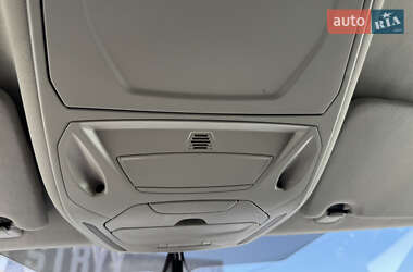 Минивэн Ford S-Max 2011 в 