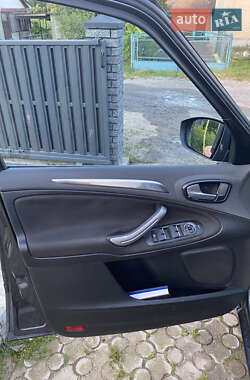 Минивэн Ford S-Max 2008 в 