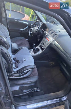 Минивэн Ford S-Max 2008 в 