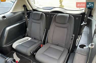 Минивэн Ford S-Max 2009 в 