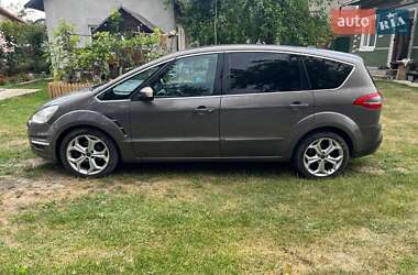 Минивэн Ford S-Max 2013 в 