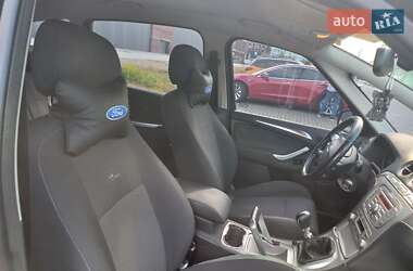 Минивэн Ford S-Max 2008 в 
