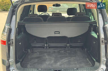Минивэн Ford S-Max 2006 в 