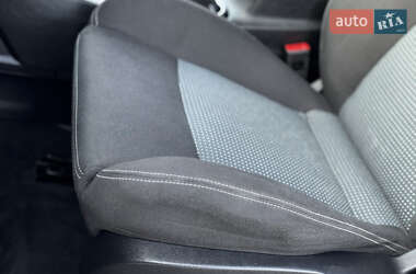 Мінівен Ford S-Max 2014 в 