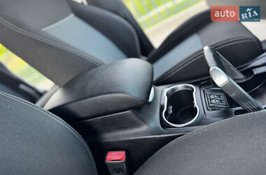 Мінівен Ford S-Max 2014 в 