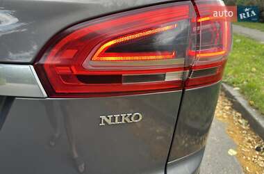 Мінівен Ford S-Max 2013 в 