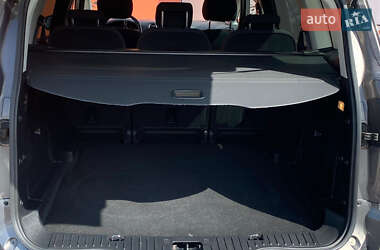 Минивэн Ford S-Max 2013 в 