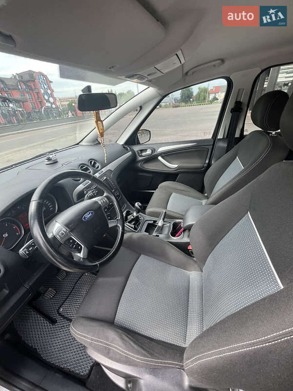 Мінівен Ford S-Max 2012 в Дрогобичі