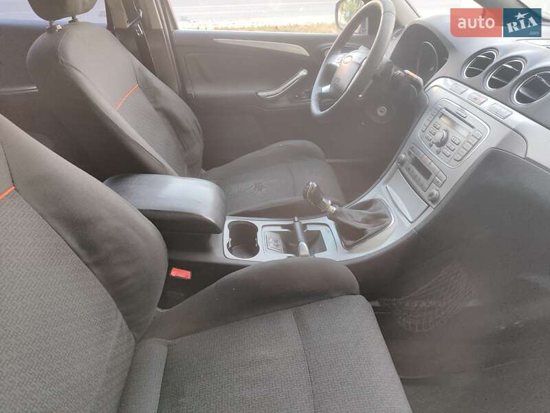 Мінівен Ford S-Max 2008 в Ужгороді
