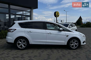 Мінівен Ford S-Max 2018 в 