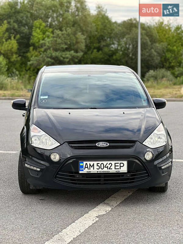 Минивэн Ford S-Max 2014 в Звягеле