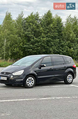 Минивэн Ford S-Max 2014 в 