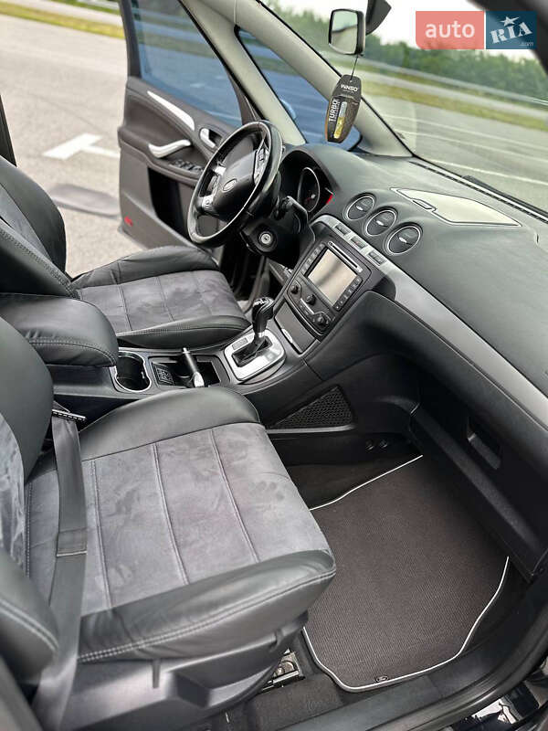 Минивэн Ford S-Max 2014 в Звягеле