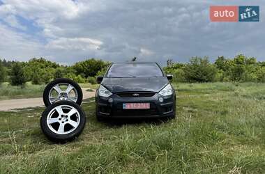 Минивэн Ford S-Max 2009 в 