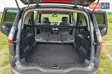 Минивэн Ford S-Max 2009 в 