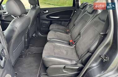 Минивэн Ford S-Max 2009 в 