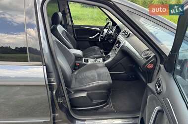 Минивэн Ford S-Max 2009 в 