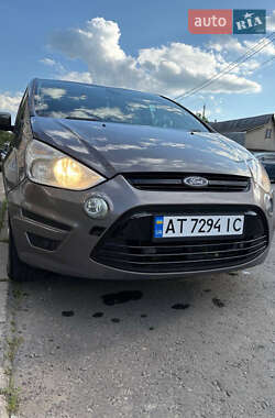 Минивэн Ford S-Max 2012 в 