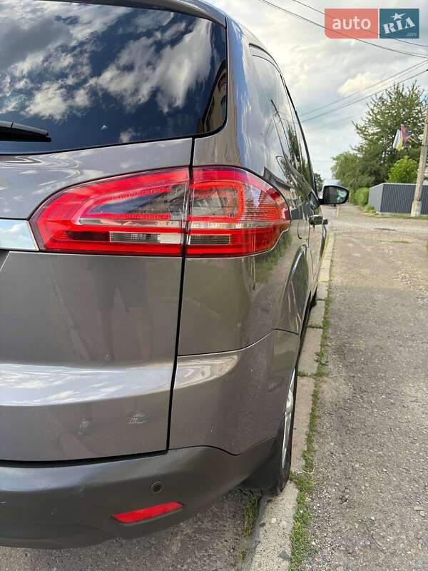 Минивэн Ford S-Max 2012 в Снятине