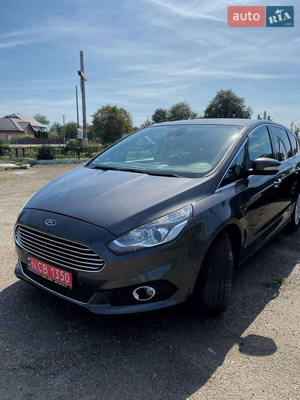 Ford S-Max 2016