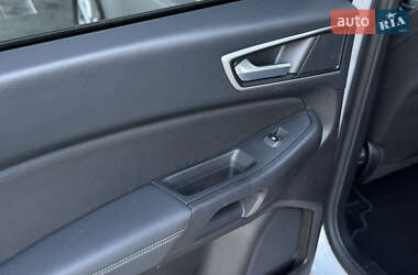 Минивэн Ford S-Max 2020 в 