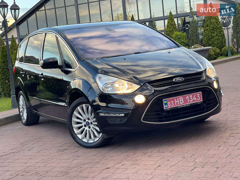 Минивэн Ford S-Max 2011 в Стрые