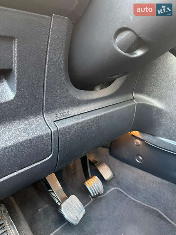 Минивэн Ford S-Max 2011 в Стрые