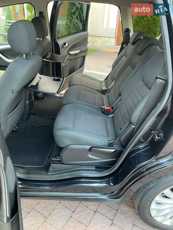 Минивэн Ford S-Max 2011 в Стрые