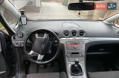 Мінівен Ford S-Max 2009 в 