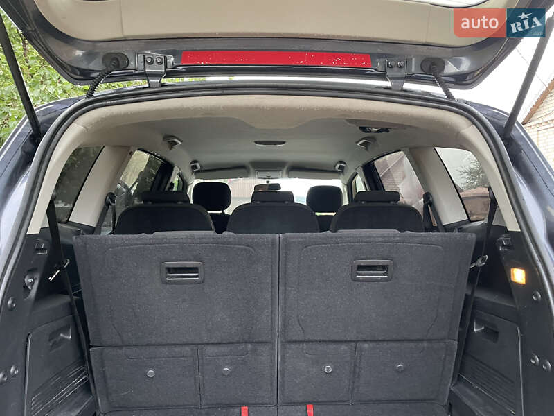 Мінівен Ford S-Max 2009 в Луцьку