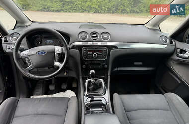 Минивэн Ford S-Max 2010 в 