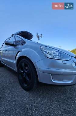 Минивэн Ford S-Max 2008 в 