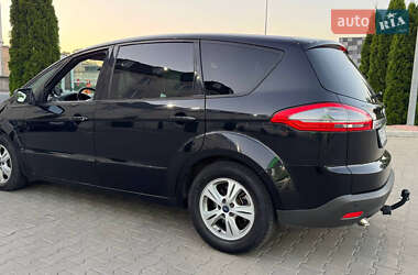 Минивэн Ford S-Max 2011 в 