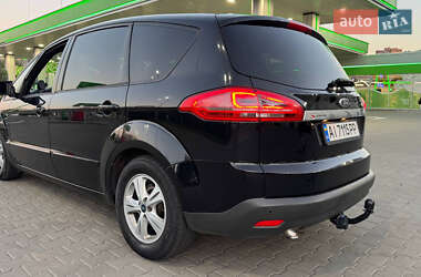 Минивэн Ford S-Max 2011 в 