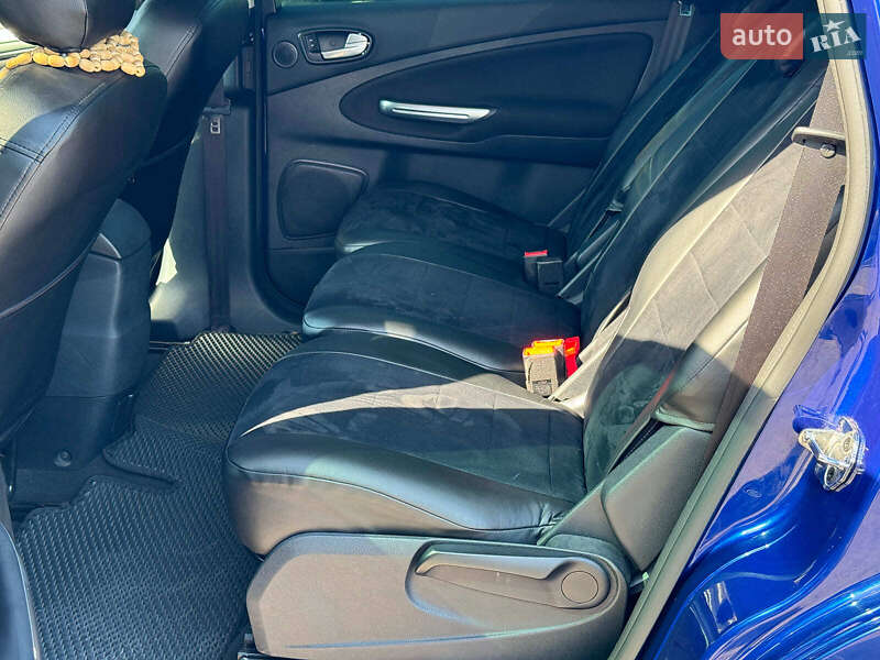 Минивэн Ford S-Max 2013 в Виннице