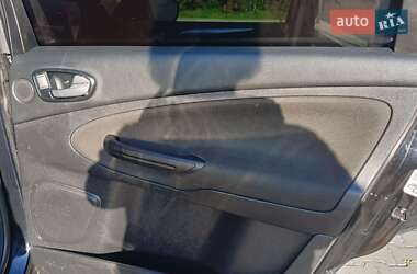 Минивэн Ford S-Max 2012 в 