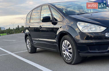 Минивэн Ford S-Max 2007 в 