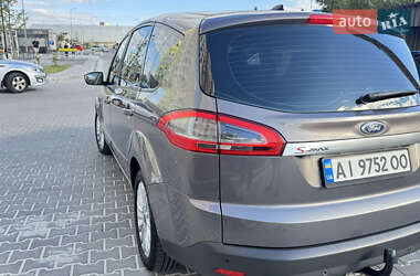 Минивэн Ford S-Max 2012 в 