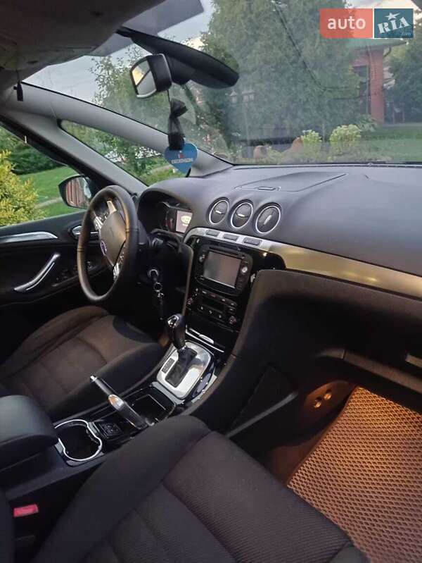 Минивэн Ford S-Max 2011 в Василькове