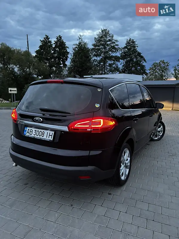 Ford S-Max