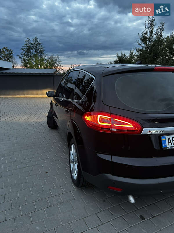 Минивэн Ford S-Max 2011 в Ивано-Франковске