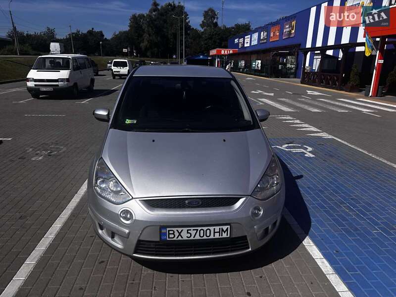 Мінівен Ford S-Max 2009 в Шепетівці