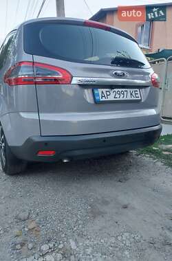 Мінівен Ford S-Max 2013 в 