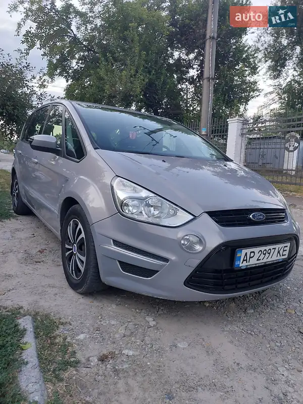 Ford S-Max 2013